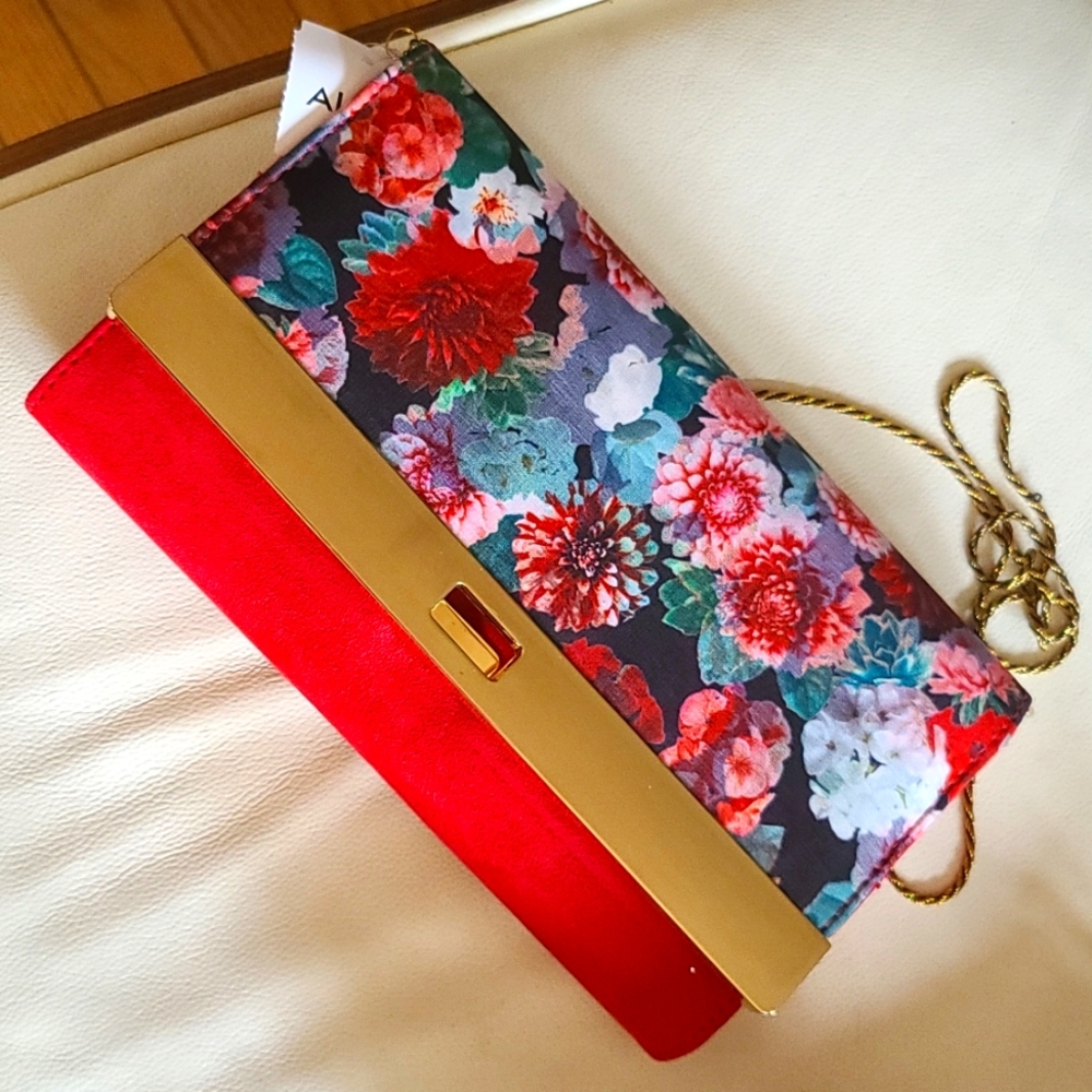 Aldo Clutch New